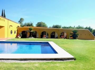 Casa de 6 habitaciones, Atlixco · Residencia en Venta de un Piso en Campestre La Joya, Atlixco