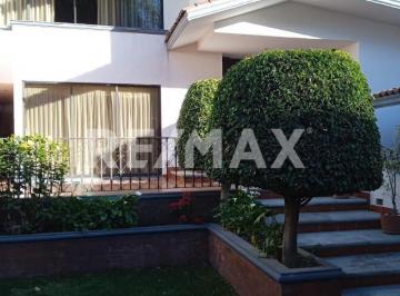 Casa · 600m² · 3 Recámaras · 3 Estacionamientos · Casa en Venta - (4)