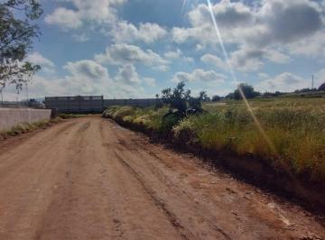 Terreno / Lote · 3333m² · Terreno Semiurbano en Venta en El Durazno, con Uso de Suelo Mixto en San Agustin Tlaxiaca, Hgo.