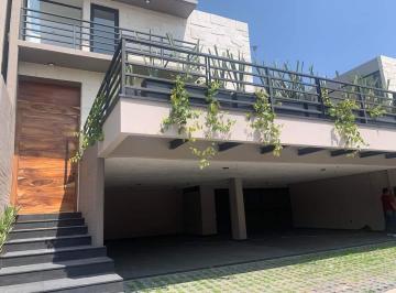 Casa de 3 habitaciones, Huixquilucan · Casa en Venta en Loma Real - Bosque Real