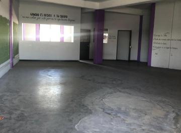 Local comercial · 117m² · 2 Estacionamientos · Local en Lomas 1a Secc