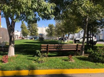 Casa · 170m² · 3 Recámaras · 2 Estacionamientos · Casa en Venta