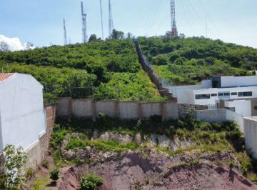 Terreno / Lote en Venta Bosques del Refugio · Terrenos en Venta en León Guanajuato Sobre Bulevar Campestre Residencial Bosques del Refugio
