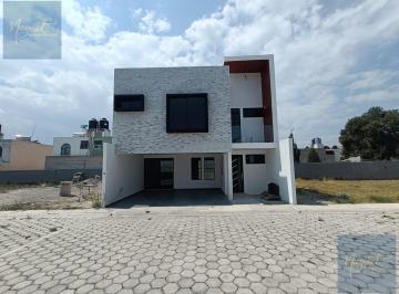 Casa · 150m² · 3 Recámaras · 2 Estacionamientos · Casa en Residencial | 3 Recamaras Amplias | a 8 Min de Apizaco