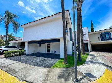 Casa en condominio de 3 habitaciones, Zapopan · Casa en Venta, Virreyes Zapopan Jal.