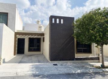 Casa de 2 habitaciones, Saltillo · Casa en Renta en Valle del Oriente