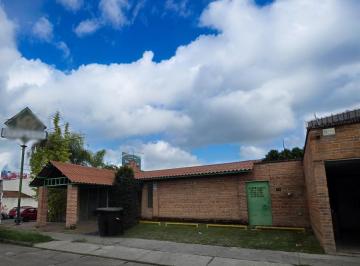 Local comercial · 350m² · 15 Estacionamientos · Finca/local Comercial en Venta en Residencial del Valle a Unos m de Primer Anillo