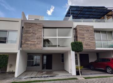 Casa de 3 habitaciones, Puebla · Casa en Arboledas del Pedregal, Seguridad y Ubicación, Héroes Puebla, Periférico Sur y 14 Sur