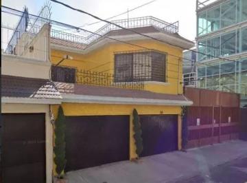 Casa de 3 habitaciones, Venustiano Carranza · Casa en Av del Taller en Jardín Balbuena en Venta