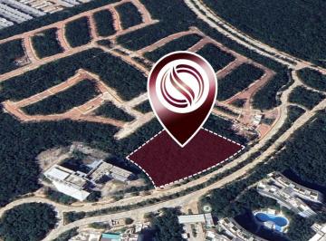 Terreno comercial , Solidaridad · Terreno Multifamiliar en Comunidad Privada, en Venta Playa del Carmen.