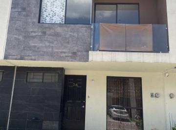 Casa · 121m² · 3 Recámaras · 1 Estacionamiento · Venta Casa Casa Ex - Hacienda Santa Ines, Nextlalpan, Es de Mex Danf No Es Ultimo Precio.