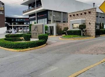 Casa · 310m² · 5 Recámaras · 2 Estacionamientos · Casa en Venta en Fraccionamiento Lomas del Angel, Puebla, Puebla