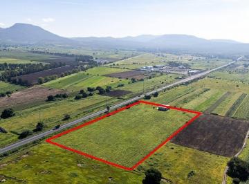 3a478606f2c769c4c73842b92acdea01be686fbaee2943b0fb89a429d9cd0046 · Lote en Venta en Santas Marías, San Miguel de Allende: Camino a Querétaro