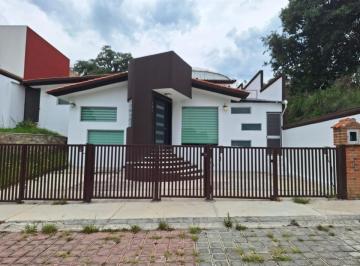 Casa de 2 habitaciones, Amozoc · Excelente Casa en Venta a La Entrada de Haras del Bosque Puebla $3,200,000