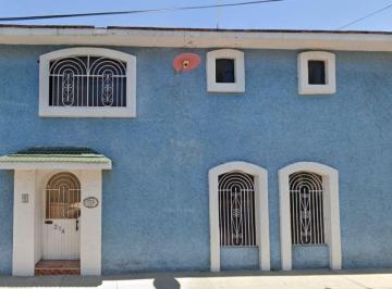 Casa de 4 habitaciones, Querétaro · Casa en Tulipanes 214, Fracc. Prados de La Capilla, Querétaro. Jfe