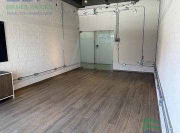 Oficina · 37m² · 2 Estacionamientos · Oficina en Centro Sur