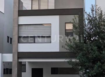 Casa · 184m² · 3 Recámaras · 2 Estacionamientos · Casa en Venta en Dominio Cumbres