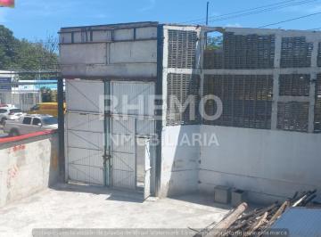 Oficina · 535m² · 10 Estacionamientos · Oficina en Renta con Terreno de 535 m², en Av Puebla, Poza Rica, Ver.
