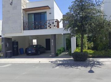 Casa de 3 habitaciones, García · Casa en Renta Cumbres Valle de Cumbres Premier