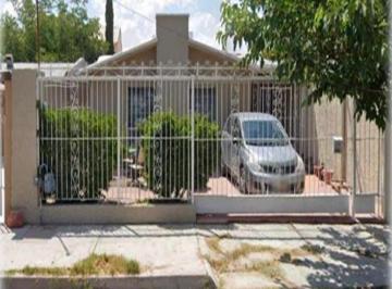 Casa de 3 habitaciones, Juárez · Lasm55 - ¡La Oportunidad Que Buscabas, Al Precio Que Soñabas!