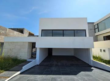 Casa · 315m² · 3 Recámaras · 2 Estacionamientos · Casa en Punta Tiburón