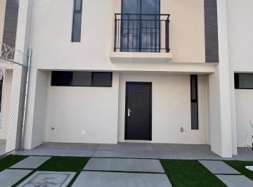 Casa · 115m² · 3 Recámaras · 2 Estacionamientos · Casa en Venta Al Sur de León