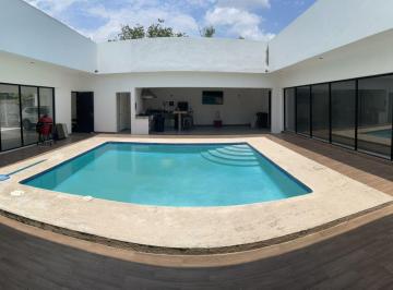Casa · 300m² · 1 Recámara · Casa en Venta en El Uro, Monterrey