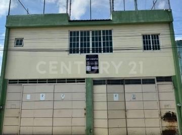 Casa · 329m² · 3 Recámaras · 1 Estacionamiento · Casa en Venta en Nueva Galicia Zona Centro de Guadalajara