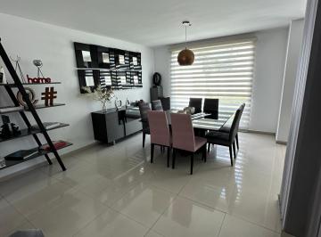 Casa · 247m² · 3 Recámaras · 2 Estacionamientos · Casa en Venta en Clúster 888, Lomas de Angelópolis, Puebla