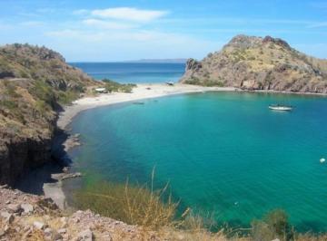 Terreno / Lote · 800m² · Terrenos en San Cosme - Hermosa Vista a Bahía Verde