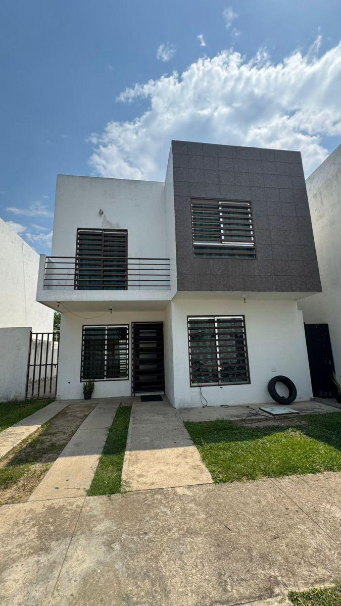 House for Sale in Privanza del Campo