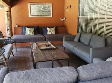 Casa en condominio · 5 Recámaras · 2 Estacionamientos · Casa en Condominio - Avándaro