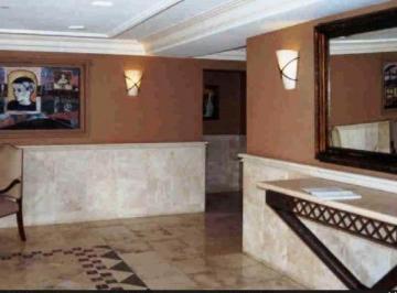 Departamento · 245m² · 4 Recámaras · 3 Estacionamientos · Departamento - Hacienda de Las Palmas