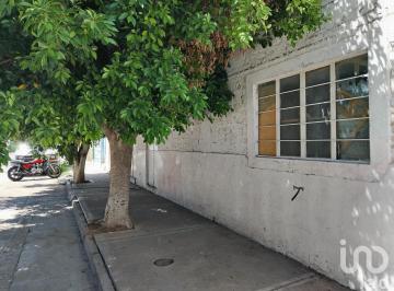 Casa · 400m² · 8 Recámaras · Casa en Venta en Aguascalientes en San Marcos