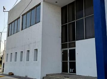 Edificio · 452m² · Edificio Comercial en Alamos de Corregidora