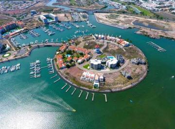 Departamento · 154m² · 2 Recámaras · 2 Estacionamientos · Departamento en Renta Anual en Isla Mazatlán, Marina