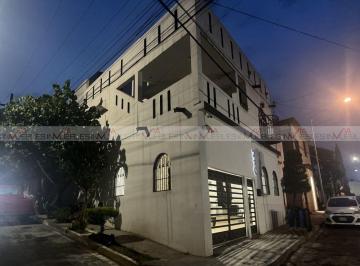 Casa · 97m² · 3 Recámaras · 1 Estacionamiento · Casa en Venta en Monterrey