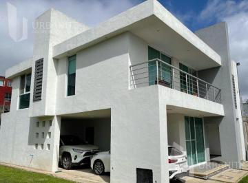 Casa · 264m² · 3 Recámaras · 6 Estacionamientos · Casa en Venta Santo Tomás Ajusco Tlalpan