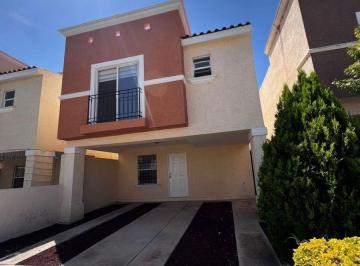 975a30fefe2984455d71abc1033bafa406e63bf5fc841cbc3ab23255f5e237e5 · Casa Venta en Fraccionamiento Isabella Chihuahua