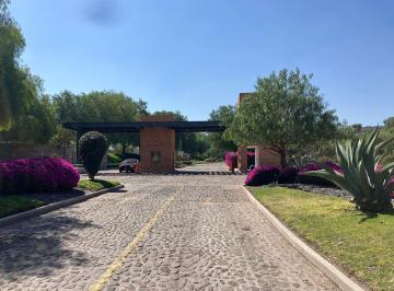 Terreno comercial · Venta Terreno en Club de Golf y Polo Balvanera