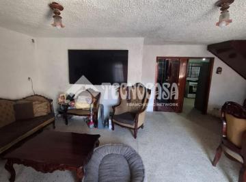 Foto · Casa - Venta
