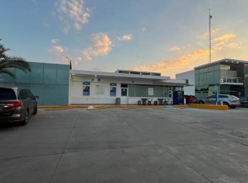 Local comercial · 128m² · 12 Estacionamientos · Local en Renta Gasolinera Blvd. Aeropuerto León Gto