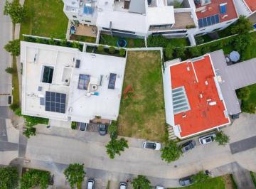 Terreno / Lote , Zapopan · Terreno en Venta en Solares, Zapopan - Coto Valeira con Orientación Norte - Sur.
