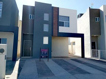 Casa · 149m² · 3 Recámaras · 2 Estacionamientos · Casa en Juárez