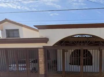 Casa de 3 habitaciones, Cajeme · Lasm05 - Casa en Venta en Bellavista | 220 m² de Terreno
