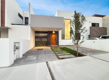 Casa de 2 habitaciones, Corregidora · Casa en Venta en Cañadas del Arroyo Queretaro