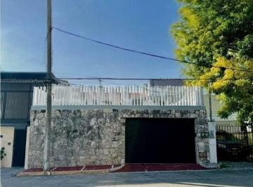Casa · 284m² · 5 Recámaras · 4 Estacionamientos · Casa en Venta en Cancún Centro Le1925