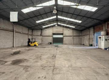 Bodega comercial · 630m² · Renta Bodega Industrial; Zona Barrio de Santiago