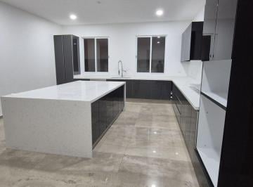 Casa · 476m² · 6 Recámaras · Venta Preciosa Casa en La Gran Reserva Lomas de Angelopolis; con Jardin