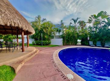 Casa de 3 habitaciones, Bahía de Banderas · Casa en Coto Privado Poseidón con Alberca en Las Ceibas, Bahía de Banderas, Nayarit.